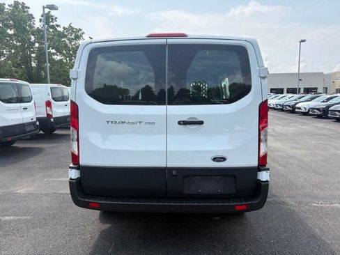 Used 2025 Ford Transit 250 Low Roof w/ Exterior Upgrade Package RWD image 4