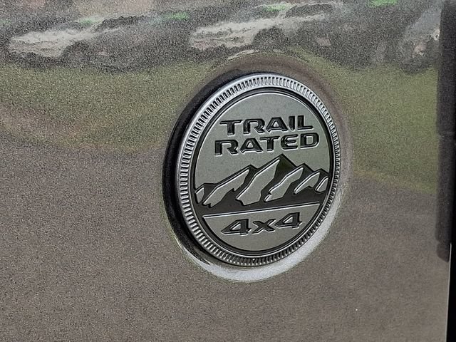 Used 2025 Jeep Wrangler Sport AWD/4WD image 28