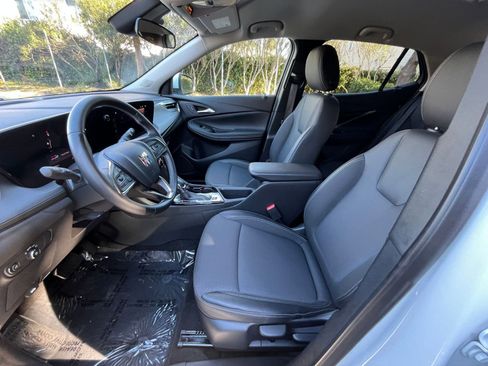 Used 2025 Buick Encore GX Preferred image 24