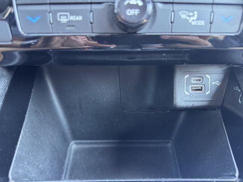 Certified 2022 Jeep Compass High Altitude image 22