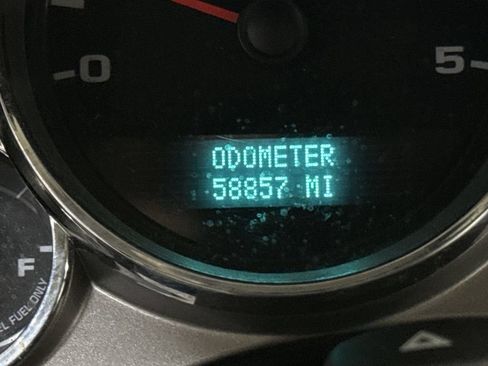 Used 2013 Chevrolet Silverado 2500 W/T AWD/4WD image 13