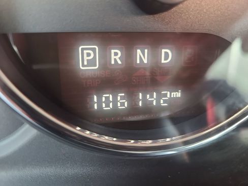 Used 2017 Jeep Wrangler Unlimited Rubicon AWD/4WD image 34