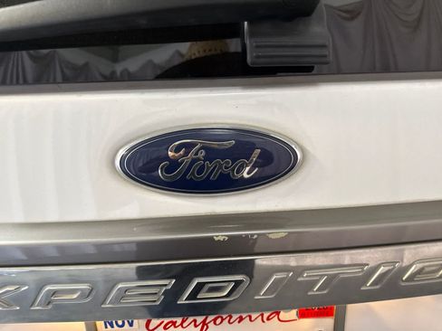 Used 2016 Ford Expedition EL Limited RWD image 13