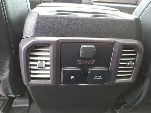 Used 2020 Ford F350 Limited AWD/4WD image 16