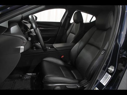 Certified 2025 MAZDA MAZDA3 s Sport FWD image 5