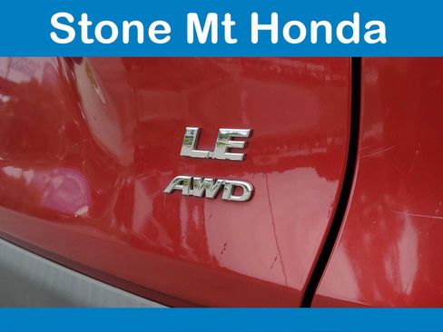 Used 2020 Toyota RAV4 LE AWD/4WD image 7