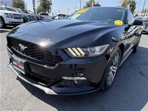 Used 2016 Ford Mustang Coupe image 34