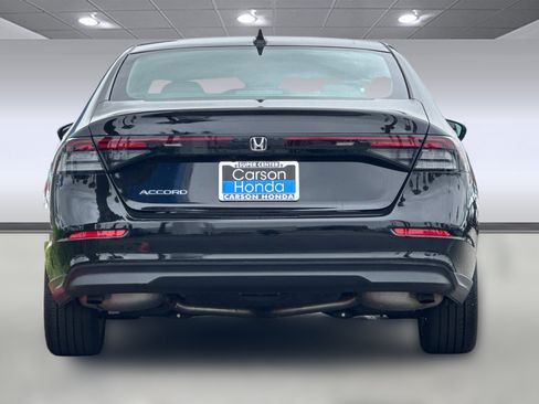 Used 2023 Honda Accord LX image 10