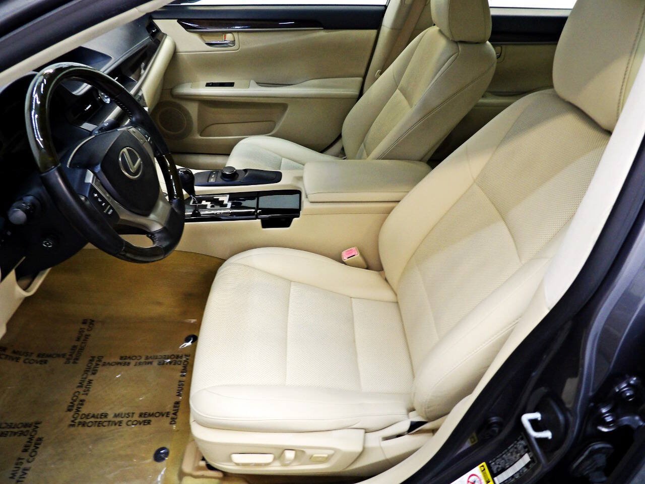 Used 2015 Lexus ES 350 w/ Premium Package FWD image 8