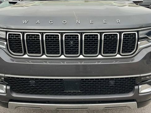 Used 2023 Jeep Wagoneer Series III w/ Convenience Group I image 9