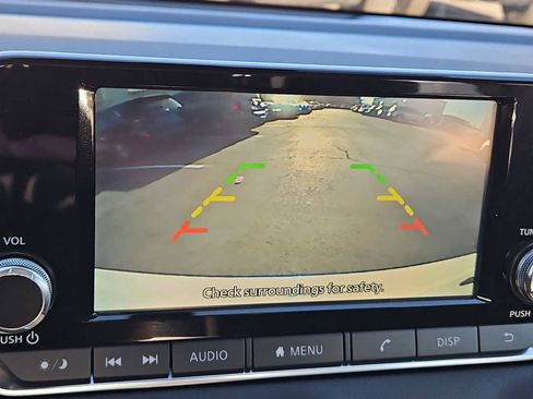 Used 2024 Nissan Sentra S image 27