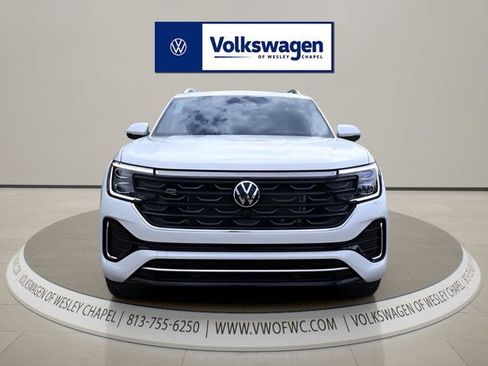 Certified 2026 Volkswagen Atlas SEL Premium R-Line AWD/4WD image 2