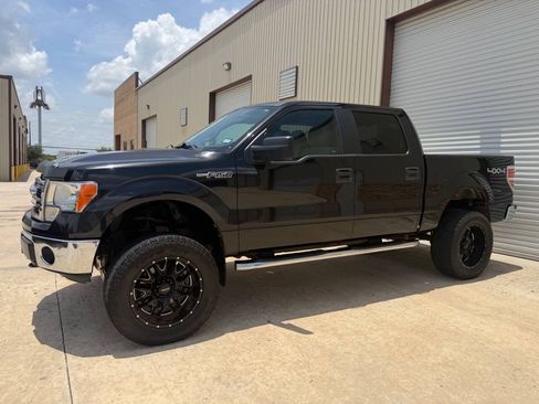 Used 2014 Ford F150 XLT w/ Trailer Tow Package AWD/4WD image 2
