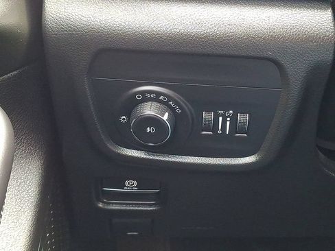Used 2023 Jeep Grand Cherokee L Overland AWD/4WD image 27