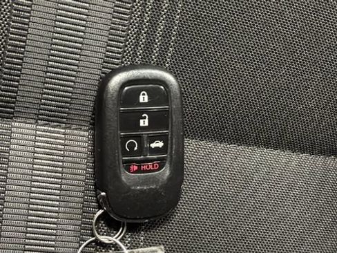 Used 2024 Honda Civic Sport image 35