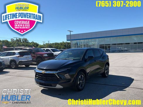 Used 2025 Chevrolet Blazer LT FWD image 1