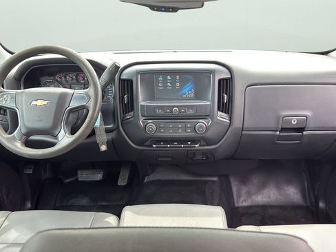 Used 2018 Chevrolet Silverado 2500 W/T w/ WT Convenience Package RWD image 15