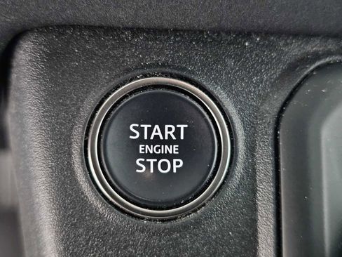 Used 2023 Land Rover Defender 110 S AWD/4WD image 29