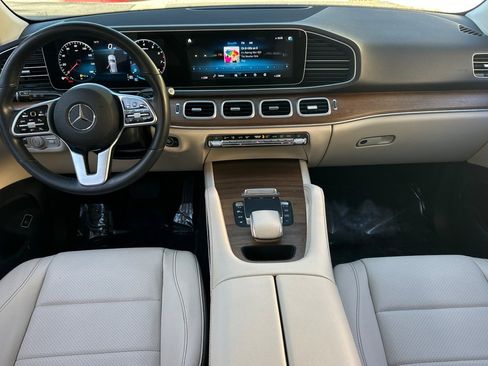 Certified 2022 Mercedes-Benz GLE 350 w/ AMG Line Exterior image 4