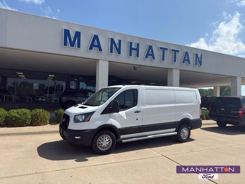 Used 2024 Ford Transit 250 Low Roof AWD w/ Exterior Upgrade Package image 1