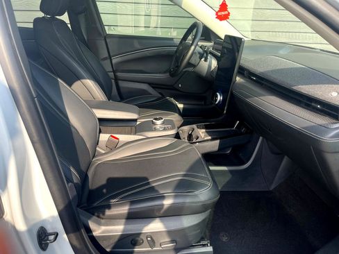 Used 2023 Ford Mustang Mach-E Premium image 3