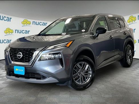 Used 2023 Nissan Rogue S AWD/4WD image 3