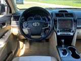 Used 2014 Toyota Camry XLE image 5