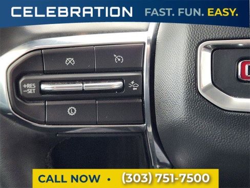 Certified 2025 GMC Acadia Elevation w/ Elevation Premium Package image 20