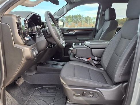 Used 2025 Chevrolet Silverado 1500 RST w/ Protection Package AWD/4WD image 3