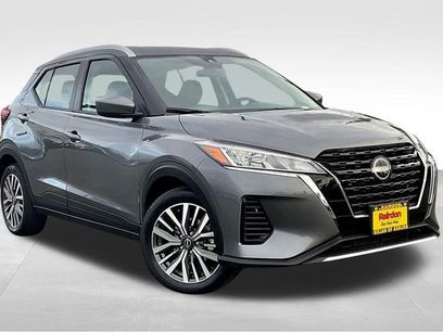 Used 2024 Nissan Kicks SV