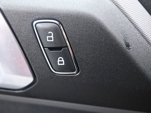 Used 2021 Ford Bronco Base image 5