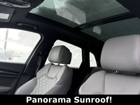 Used 2024 Audi SQ5 Prestige image 8