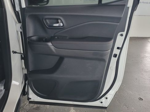 New 2026 Honda Ridgeline Black Edition image 30