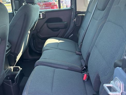 Used 2024 Jeep Wrangler Sport image 23