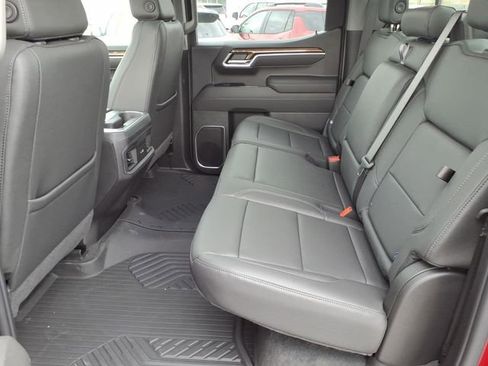 New 2026 Chevrolet Silverado 1500 RST w/ Z71 Off-Road Package AWD/4WD image 9