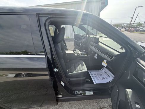 New 2026 Mitsubishi Outlander LE image 24