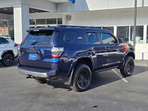 Used 2022 Toyota 4Runner TRD Off-Road Premium w/ Moonroof Package AWD/4WD image 7
