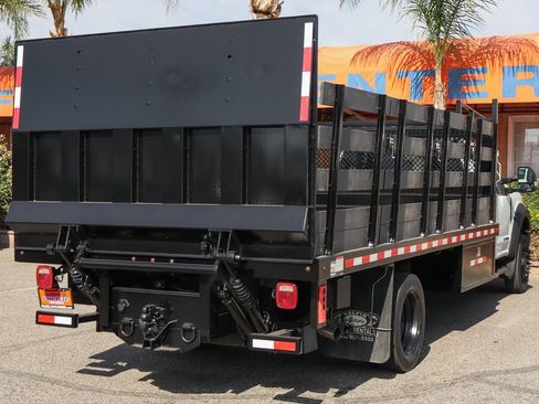 Used 2017 Ford F550 4x4 Regular Cab Super Duty image 11