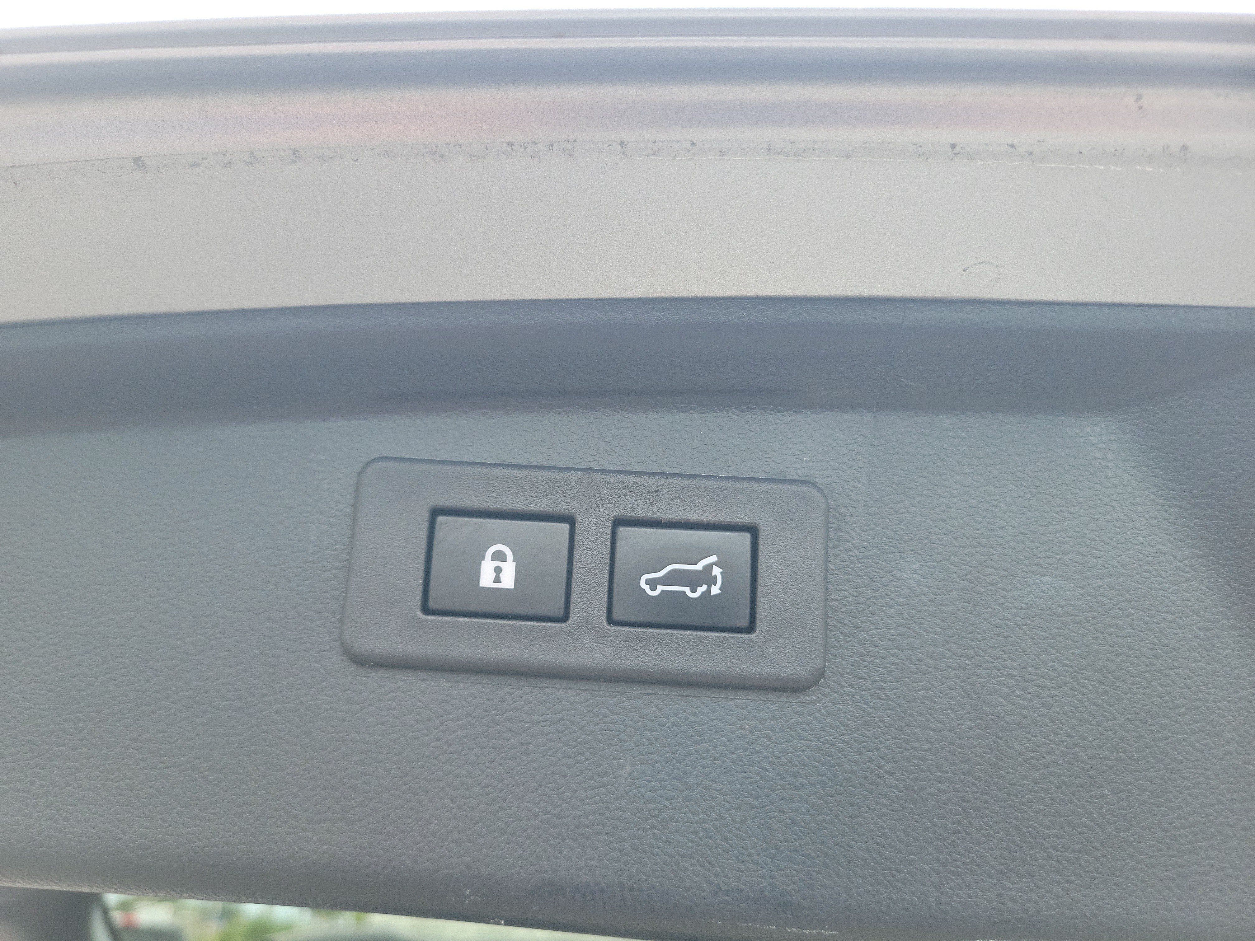 Used 2020 Subaru Outback Premium AWD/4WD image 11