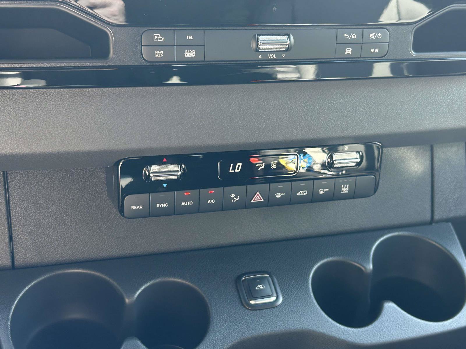 New 2026 Mercedes-Benz Sprinter 2500 image 33