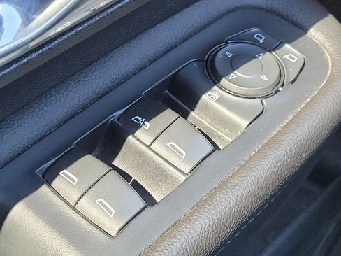 Used 2020 GMC Terrain SLE w/ Driver Convenience Package FWD image 27