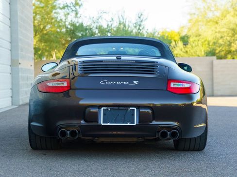 Used 2010 Porsche 911 Carrera S RWD image 23