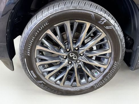 Certified 2026 INFINITI QX80 Autograph w/ Premium Cargo Package AWD/4WD image 40