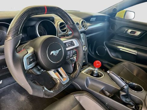 Used 2021 Ford Mustang GT Premium w/ GT Performance Package RWD image 12