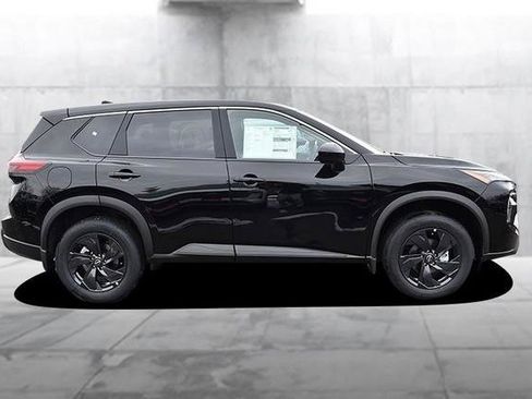 New 2026 Nissan Rogue SV image 5