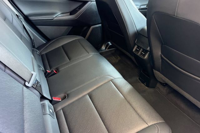 Used 2025 Chevrolet Equinox LT w/ Convenience Package II FWD image 18