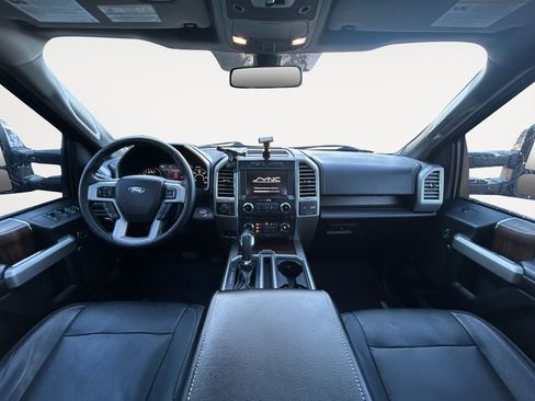 Used 2015 Ford F150 Lariat w/ Equipment Group 502A Luxury image 13