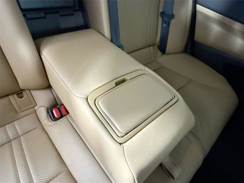 Used 2019 Lexus ES 350 Ultra Luxury image 42