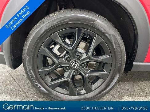 Certified 2025 Honda HR-V Sport image 12