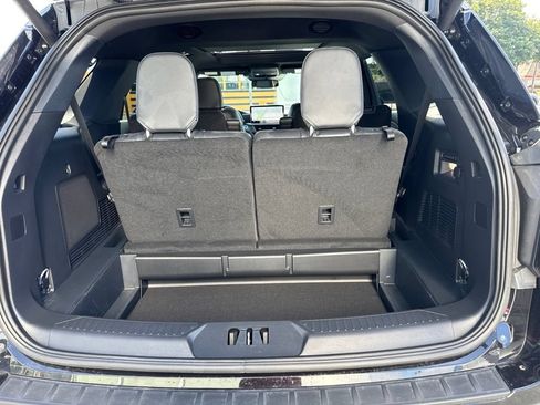 Used 2026 Ford Explorer ST w/ Sun And Sound Package AWD/4WD image 5